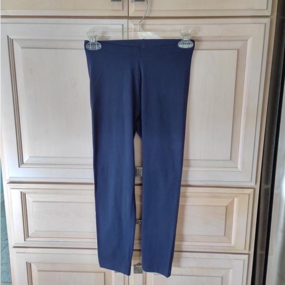 🆕 Old Navy: Navy High Waisted Cropped Leggings